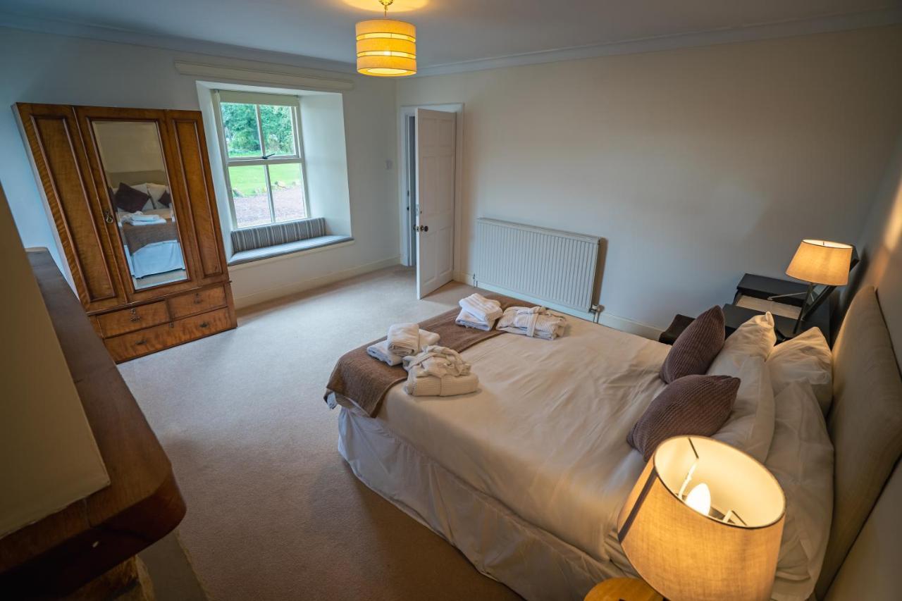 The Farmhouse, 6 Bed Property, Forres
